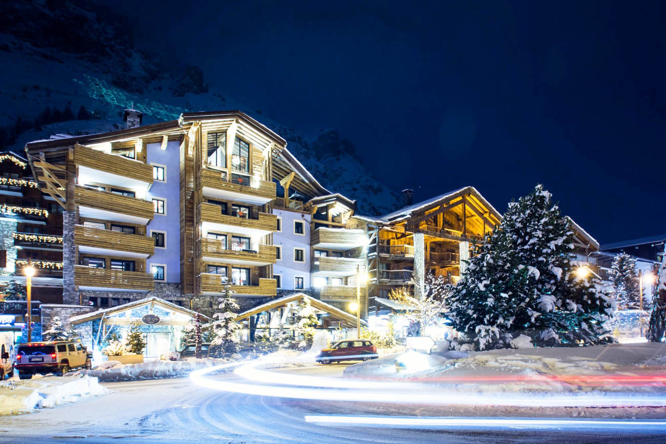 Luxury Catered Ski Chalet Blisard
